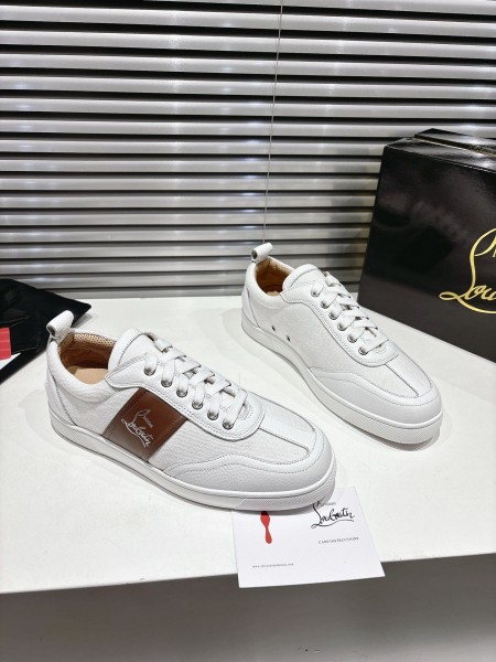 Christian Louboutin Retero Sneakers Grained Calf Leather Cuoio
