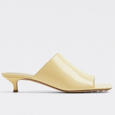 Bottega Veneta Stretch Mules 40mm Beige Lambskin Bottega Veneta Shoes