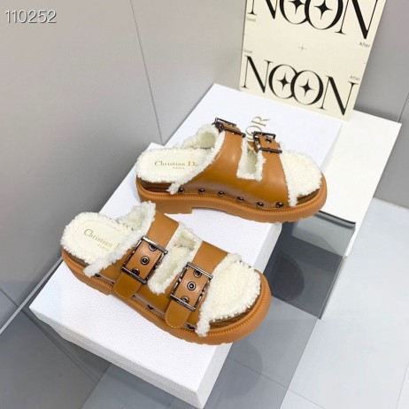 Dior Diorquake Sandals shearling Brown
