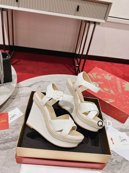 Christian Louboutin Almerio Espadrille Cunhas de 120mm de Couro em alto Relevo Branco