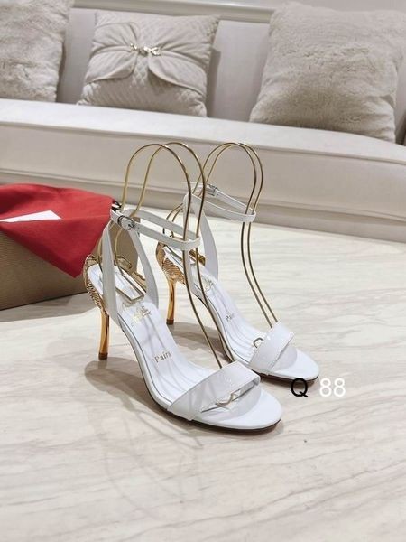 Christian Louboutin Ginko Menina 85mm Sandálias de Tiras de Couro envernizado de Branco