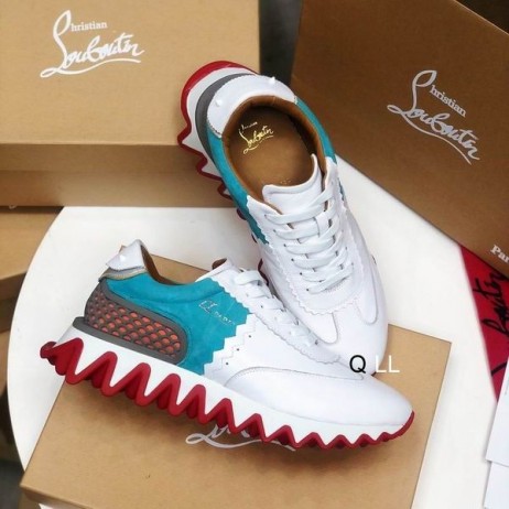 Christian Louboutin Loubishark Mulheres Sapatilhas de Camurça e Couro Branco Azul