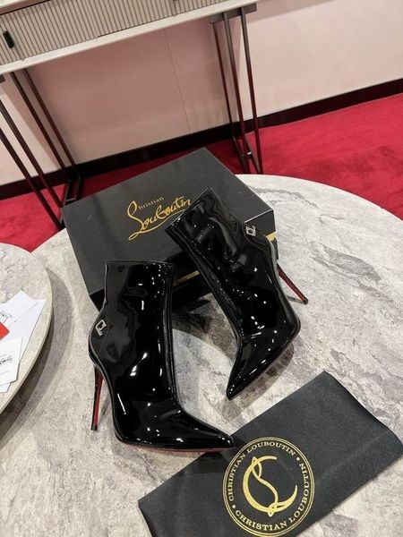 Christian Louboutin Desportivo Kate Ankle Boots 85mm Patente de Couro Preto