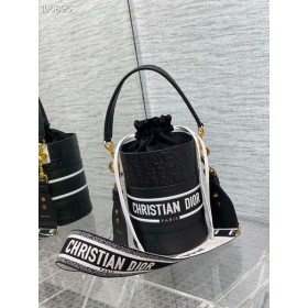 Dior Vibe Balde Saco Preto De Bezerro Em Relevo