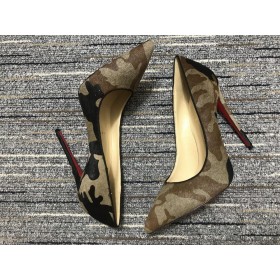 Christian Louboutin Pigalle Bombas de 100mm de Tecido de Camuflagem CL Bombas