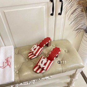 Christian Louboutin CL Mulas 50mm Malha Tecido estampado Vermelho CL Sapatos