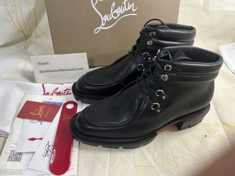 Christian Louboutin A Pabelito Csizma Csizma Borjú Bőr Fekete CL Áruház