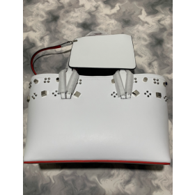 Christian Louboutin Cabata Birodalom Spike Kivert Szigorúan kezelni Táska Christian Louboutin Táskák