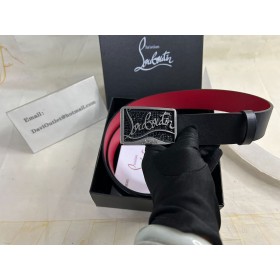 Christian Louboutin Ricky Öv 35mm Borjú Bőr, Fekete Tüskék Csat