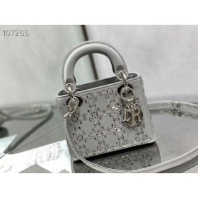 Lady Dior Dior Táska 17CM Kristály Megszépült Cannage Szatén Ezüst