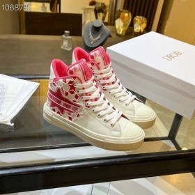 Dior Walk ' N'Dior Csillag Fehér Piros Dior Etoile Motívum