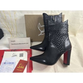 Christian Louboutin Praguoise Tüskék Boka Csizma 100mm Borjú Bőr Fekete