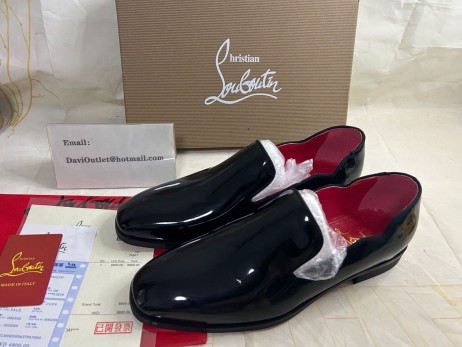Christian Louboutin Dandy Chick Loafers Paitinne Lao Leathar Dubh Bróga CL