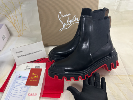 Christian Louboutin Marchacroche Dunne Buataisí Rúitín Leathair Lao Dubh
