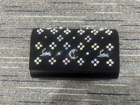 Christian Louboutin Paloma Clutch Suede agus Leathair Lao agus Spikes Dubh