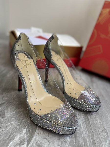 Christian Louboutin An-Strass Peep Ladhar Caidéil 120mm PVC agus Glitter Silver