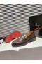 Christian Louboutin Urbino Moc Loafers Leathar Lao Donn Dorcha Críostaí Louboutin Bróga