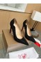 Christian Louboutin Chick Te 100 Caidéil Strass Embellished Leathar Dubh