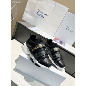 Dior D-WANDER Sneakers Dubh Bán Fabraic Teicniúil Oblique Priontáil
