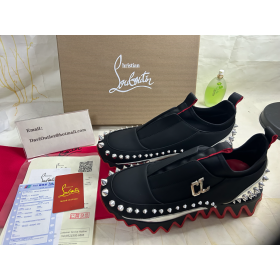 Christian Louboutin Sharkyloub SP Spikes Sneakers Dubh Calfskin