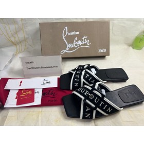 Christian Louboutin Crossimule Leathar Sandals Dubh Críostaí Louboutin Bróga
