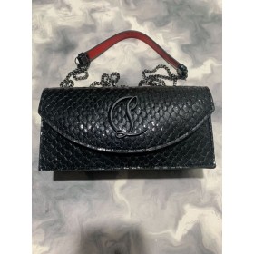 Christian Louboutin Loubi54 Crossbody Mála Clutch Paitinne Cabhraithe Python Dubh