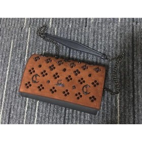 Christian Louboutin Paloma Clutch in Camoscio in Pelle di Vitello e Picchi Marrone