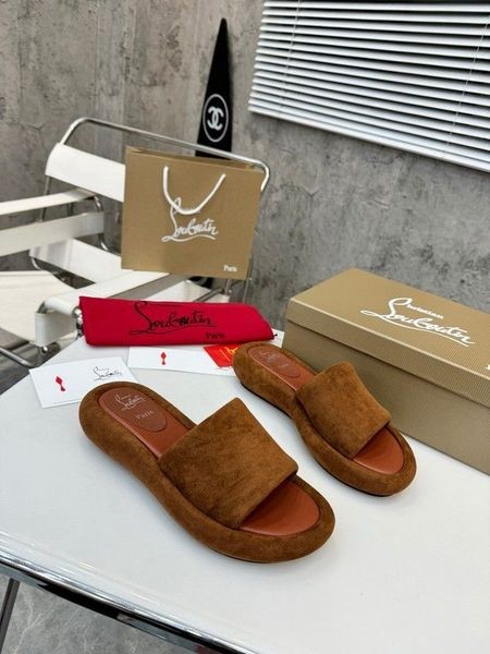 ストリー女性のサンダルスリッパVeau Velours茶色