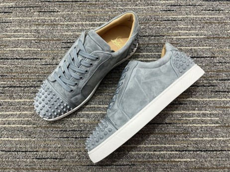 Christian Louboutin Seavaste 2 Orla Falt Lave Sneakers med Semsket Skinn Grå