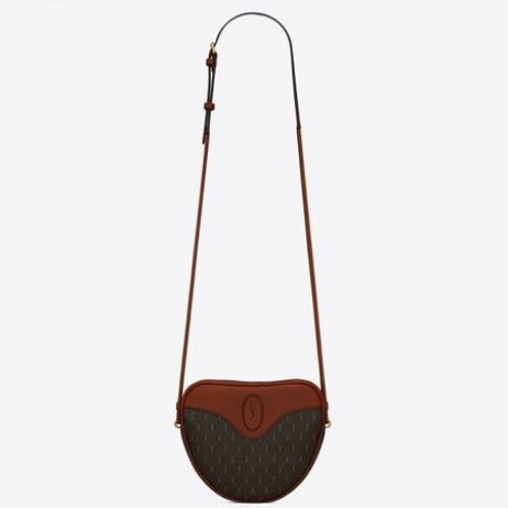 Saint Laurent Le Monogramme C ur Bag Lerret Saint Laurent Poser