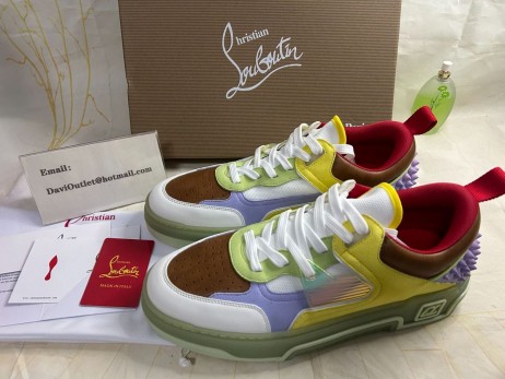 Christian Louboutin Astroloubi Joggesko Kalv Skinn Og Semsket Skinn StuDior Grønn Christian Louboutin Sko