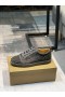 Christian Louboutin Louis Junior Pigger Lav-top Sneaker Veau Velours Oliven