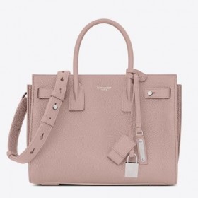 Saint Laurent Baby Sac de Jour Souple Bag Naken Kornet Skinn Saint Laurent Poser