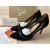Christian Louboutin Galativi Versjon Pumper Svart Semsket Skinn