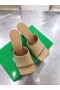 Buty do biegania Bottega Veneta Stretch Mules 90 mm kolor Beżowy Z Owczej skóry Bottega Veneta