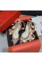 Christian Louboutin Buty na płaskiej podeszwie Mechante Reine z PVC z kolcami i welur Veau Różowy