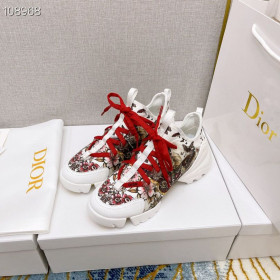 Buty Dior D-connect Z technicznej tkaniny z Biało-czerwonym motywem kwiatowym