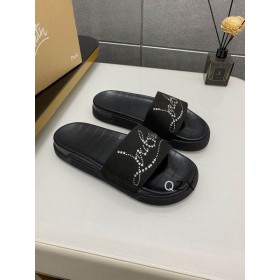 Christian Louboutin Pool Fun Slide Sandały Z Стразовой Gumy Z Wytłoczonym pod Krokodyla w Kolorze Czarnym