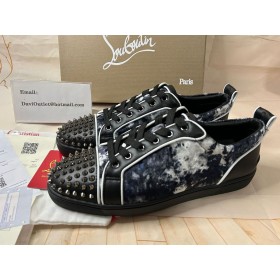 Buty Christian Louboutin Louis Junior Z Kolcami Z Cielęcej skóry w kolorze Czarnym Christian Louboutin Shoes