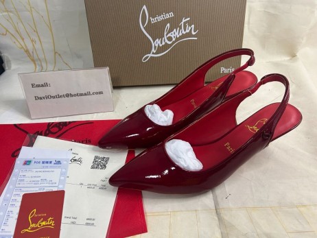 Christian Louboutin Športový Kate Šatka 55Mm Šatka Späť Čerpadlá Vog lakovanej Kože Loubi