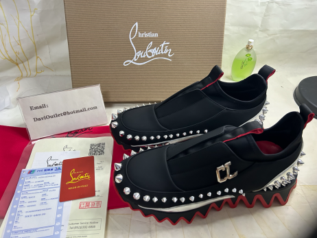 Christian Louboutin Sharkyloub SP Hrotmi Teľacina Tenisky, Čierne