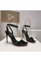 Christian Louboutin Loubigirl 100 mm Sandále lakovaná Koža Čierna