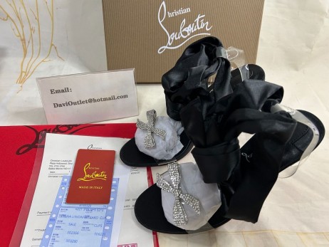 Christian Louboutin Astrinodo 발목 넥타이 샌들 100mm 공단 및 PVC 블랙에서 명확한 PVC