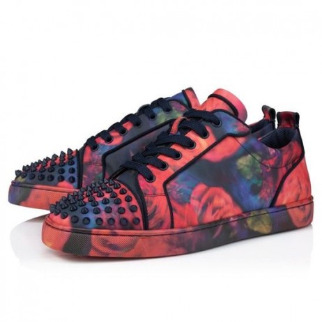 Christian Louboutin 루이스 주니어 스니커즈의 장미 인쇄 된 송아지를 가죽 그리고 스파이크색