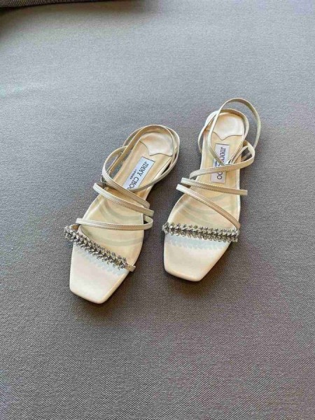 Jimmy Choo Meira 흰색 가죽 샌들이 크리스탈 꾸밈