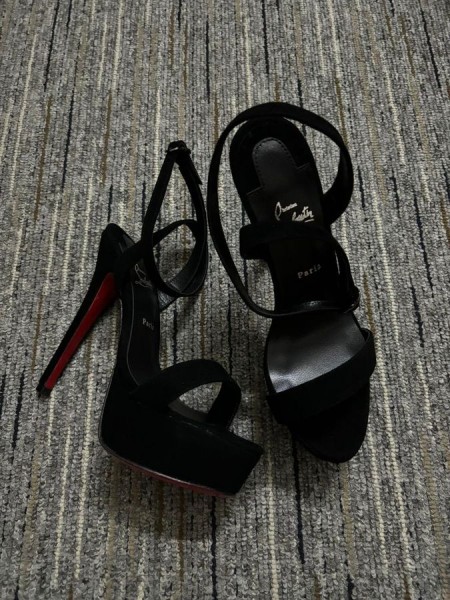 Sandala Christian Louboutin Loubi Queen Alta 150 Mm Baršun Crnci