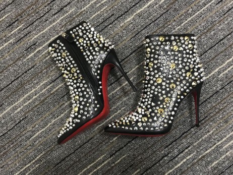 Christian Louboutin/ Boots So Full Kate, ukrašen 100-milimetarskim шпилькой od Teleće kože Crne boje