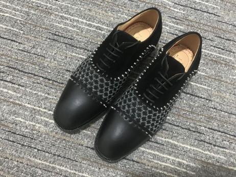 Christian Louboutin Hubertus Oxford Lug-tunga Sammet och Läder Svart