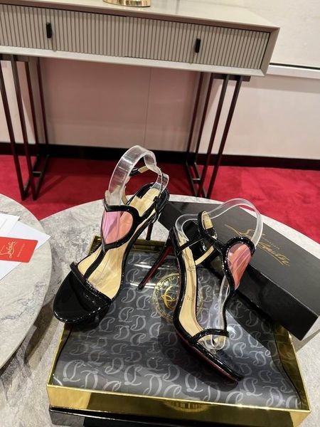 Christian Louboutin Lady Strappy Sandaler 100 Mm Patent Läder Svart CL Skor