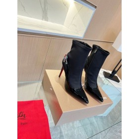 Christian Louboutin Jessie Booty Joli 100 mm Patent Satin Crystal Prydd Svart